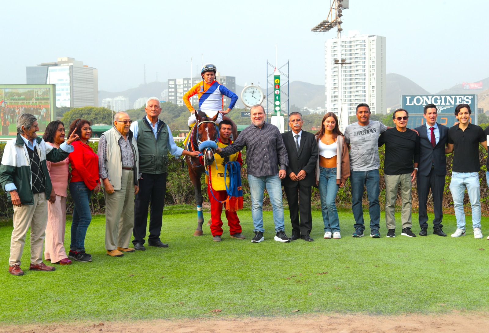 Foto: Julio Villanueva - Renzo Ramos F.D.
