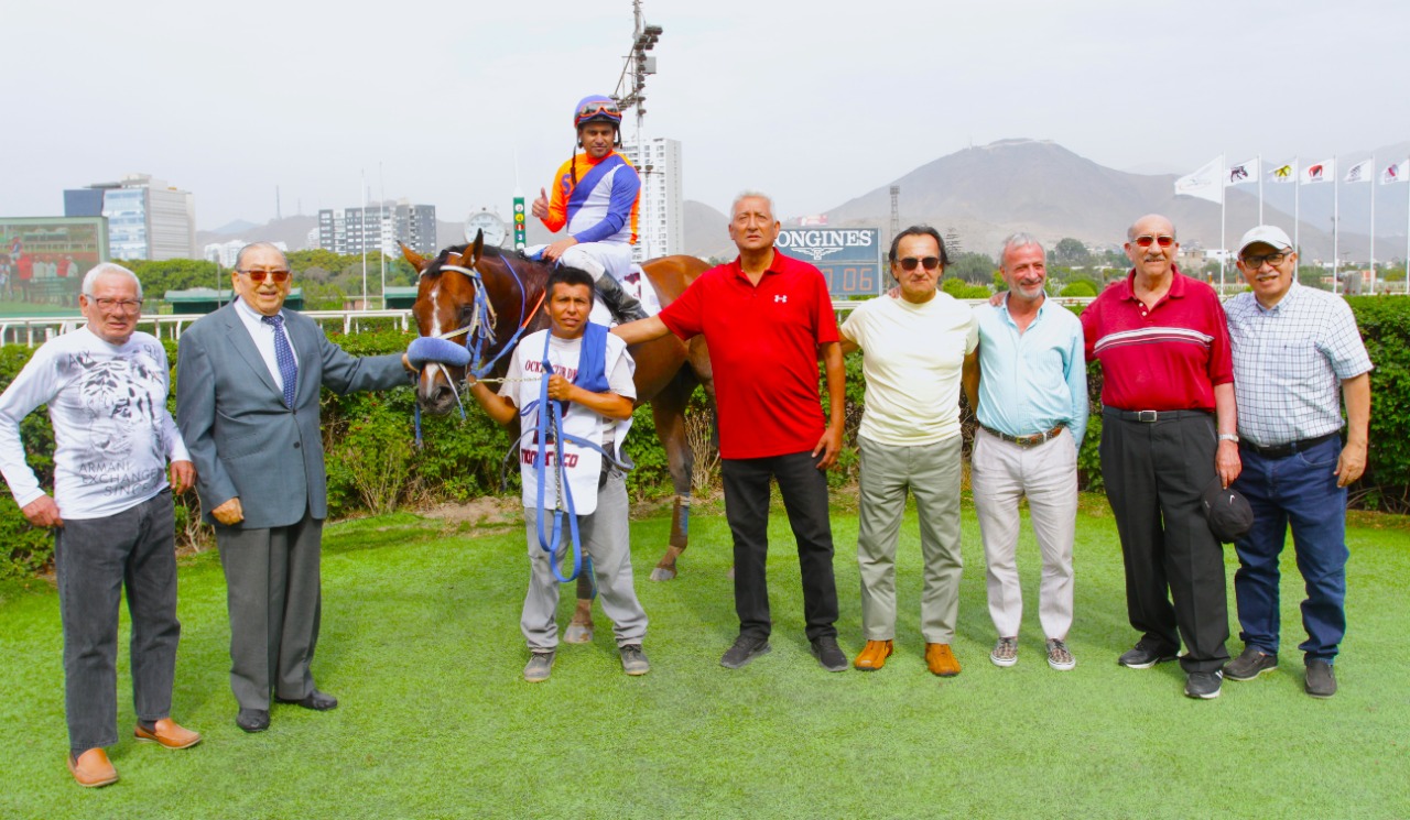 Foto: Julio Villanueva - Renzo Ramos F.D.