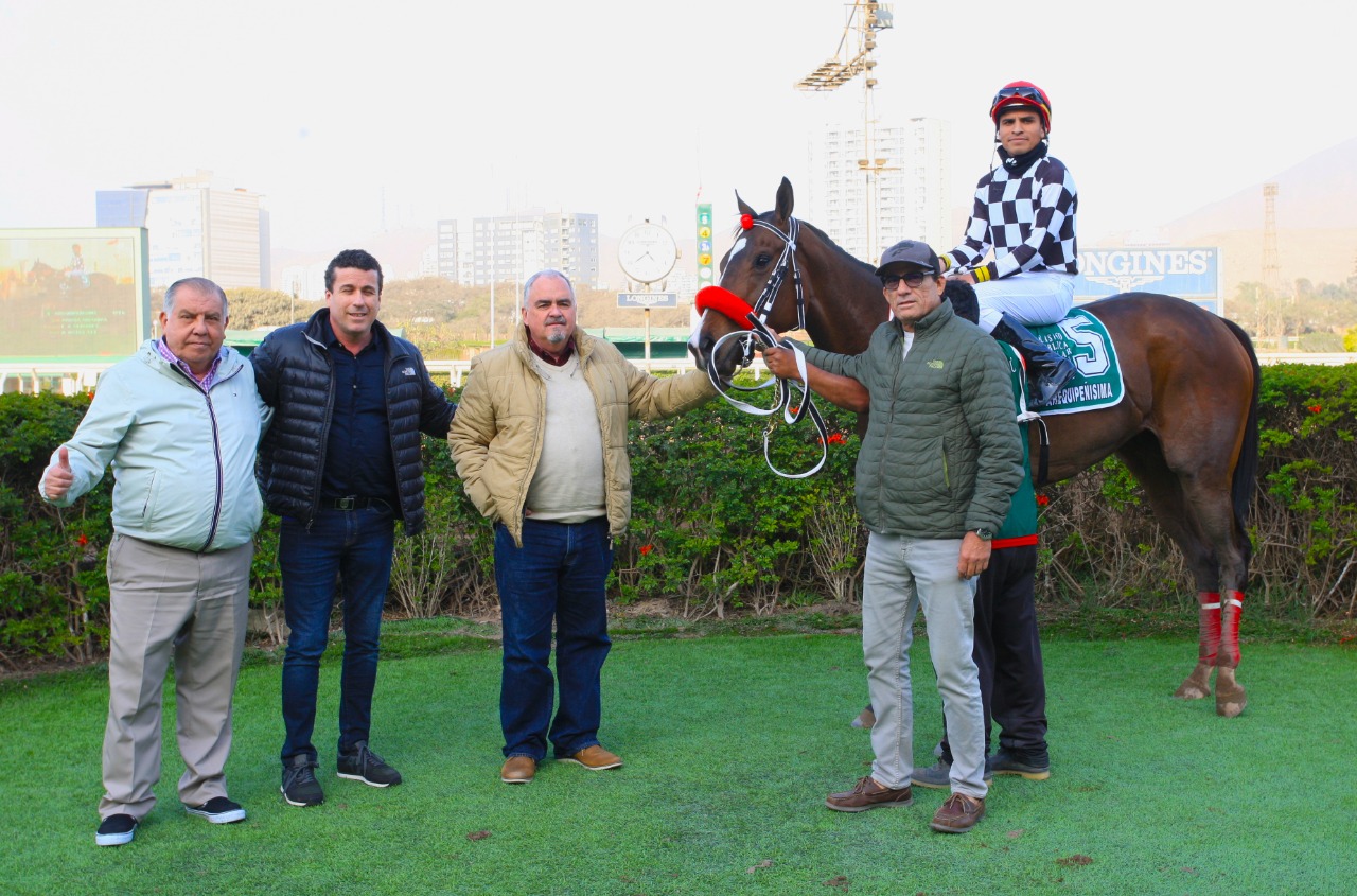 Foto: Julio Villanueva - Renzo Ramos F.D.