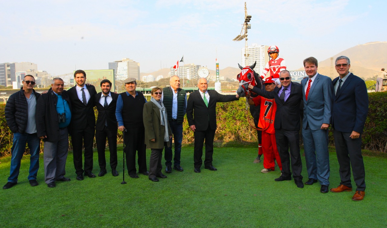 Foto: Julio Villanueva - Renzo Ramos F.D.