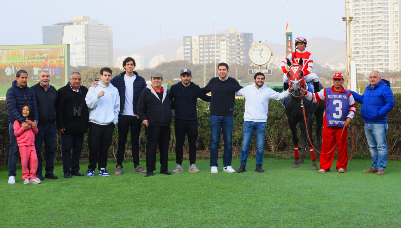 Foto: Julio Villanueva - Renzo Ramos F.D.