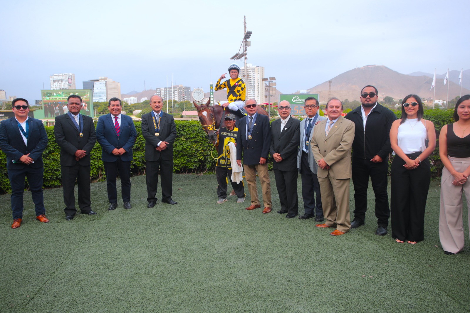  Foto: Julio Villanueva - Renzo Ramos F.D.