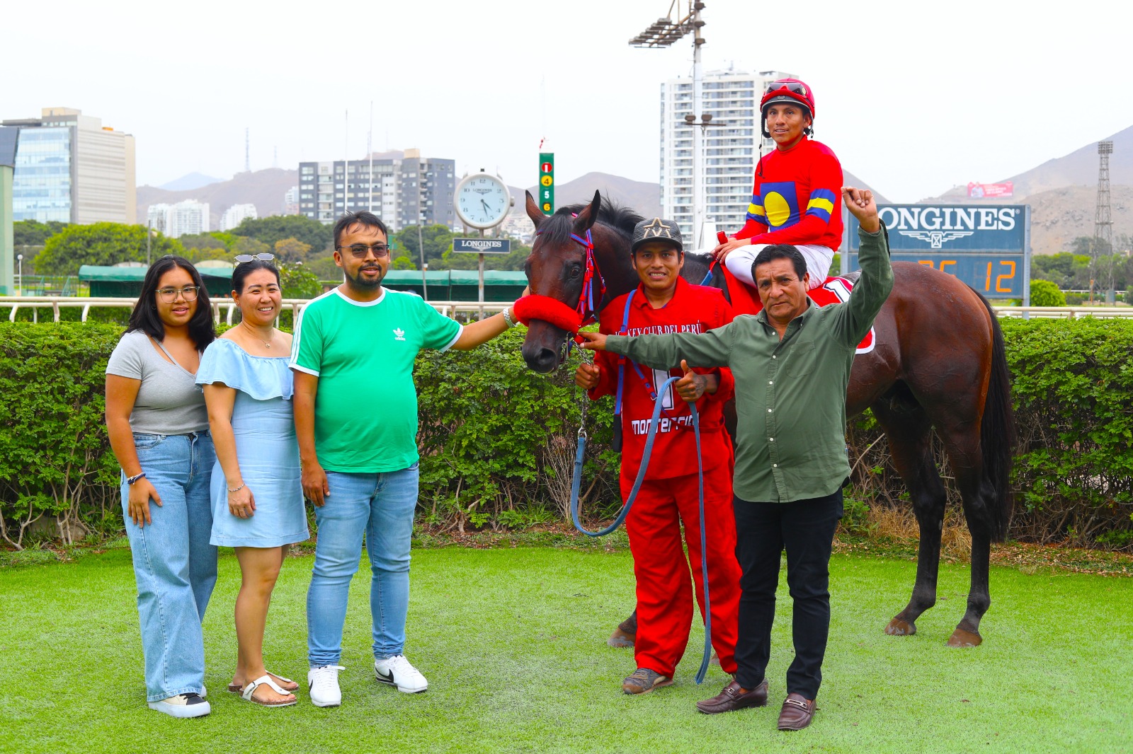 Foto: Julio Villanueva - Renzo Ramos F.D.