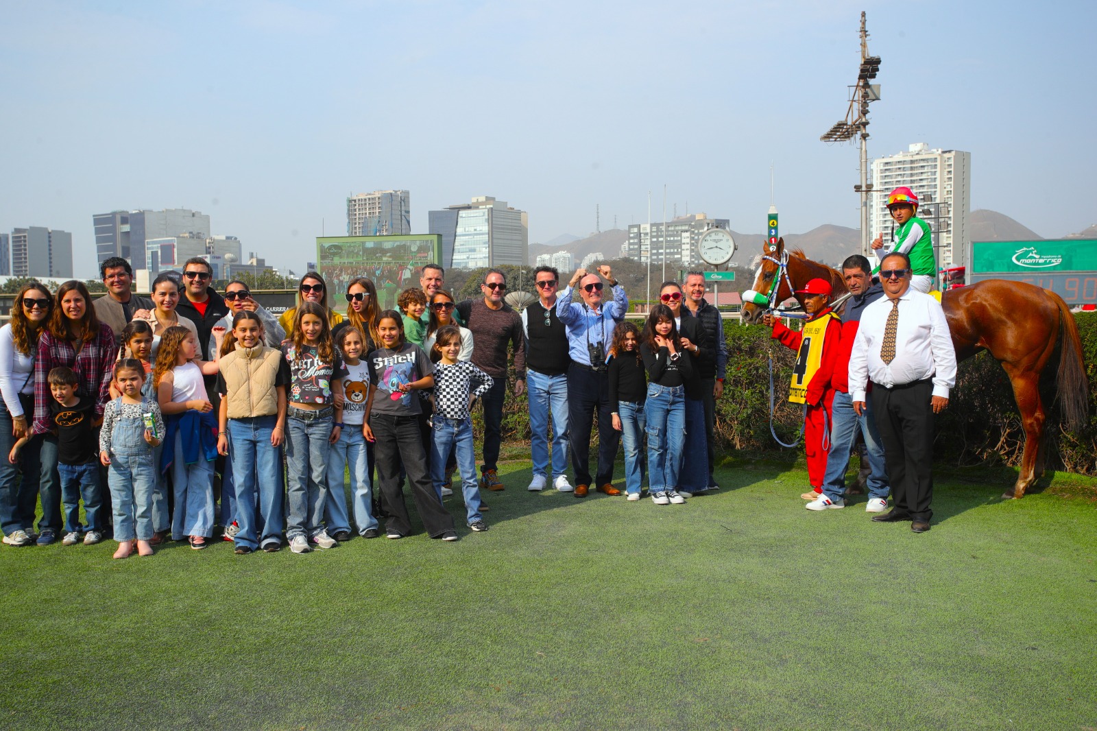 Foto: Julio Villanueva - Renzo Ramos F.D.