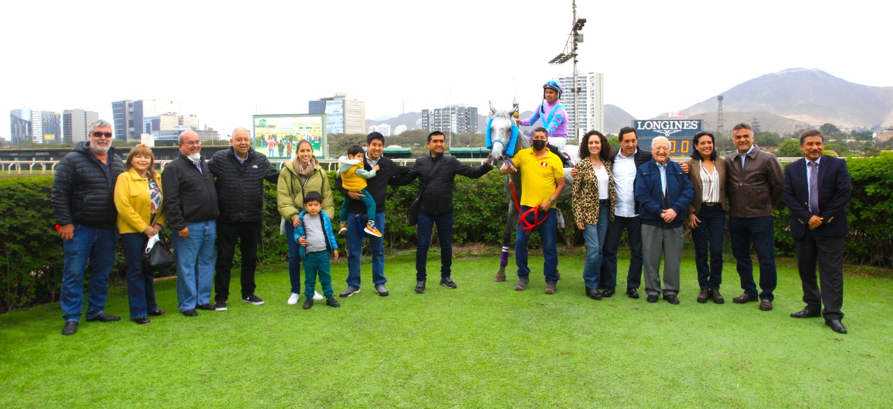 Foto: Julio Villanueva - Renzo Ramos F.D.