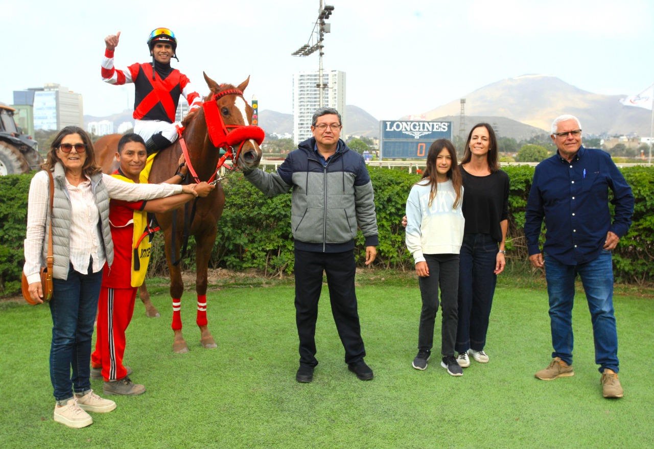 Foto: Julio Villanueva - Renzo Ramos F.D.