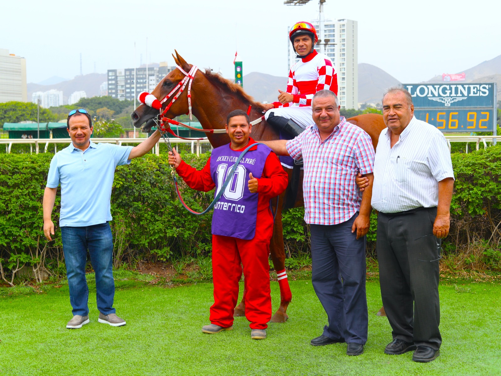 Foto: Julio Villanueva - Renzo Ramos F.D.