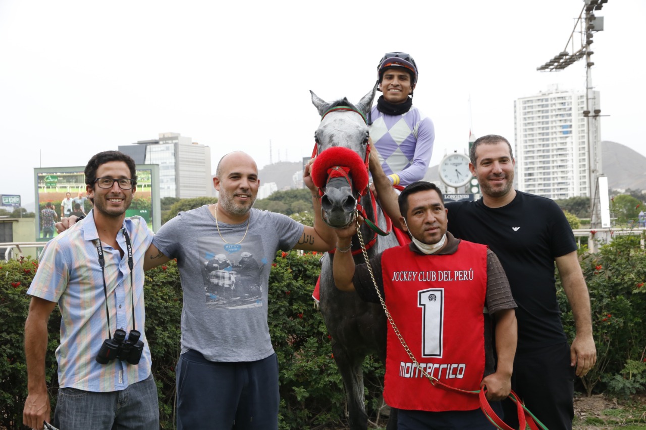 Foto: Julio Villanueva - Renzo Ramos F.D.